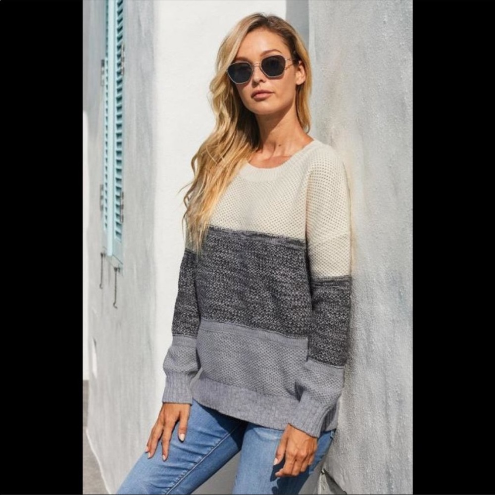 Grey Colorblock Sweater - Picture 2 of 7